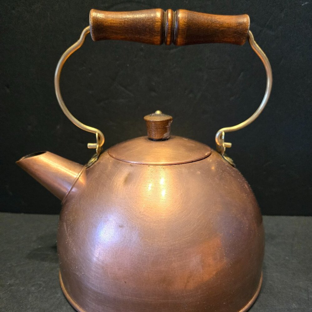 VINTAGE REVERE WARE COPPER TEA KETTLE